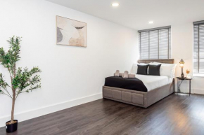 Stylish Studio Modern & Spacious in Lister Gate
